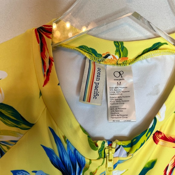 Cut out one piece bathing suit OP Tropicana Yellow - Picture 3 of 6